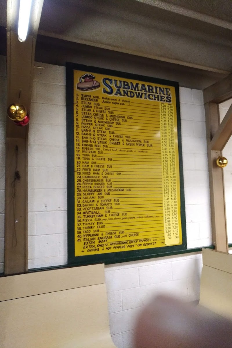 Menu Bionde's Super Sub & Pizza-9